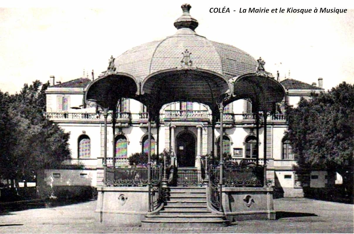 Colea - Mairie et Kiosque.jpg